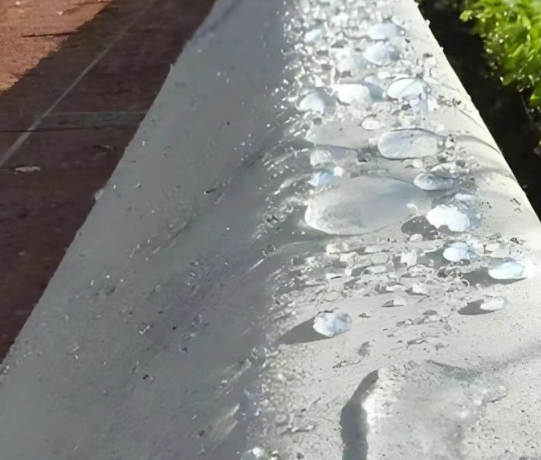 云溪硅烷浸渍涂料在混凝土保护中的应用